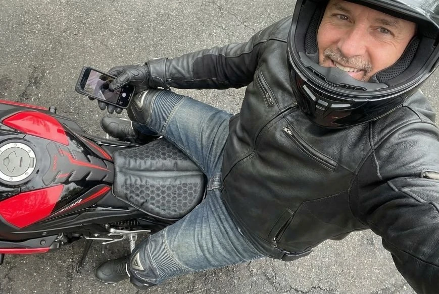 Gérard sur sa moto